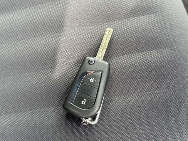 トヨタ ヤリス １．５ Ｘ R2年 (東海) 99