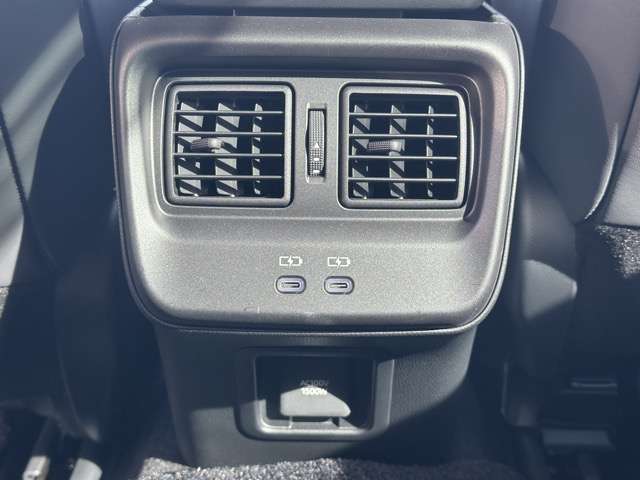 トヨタ クラウン　クロスオーバー　ハイブリッド ２．５ Ｇ アドバンスト レザー パッケージ Ｅ－ＦＯＵＲ ４ＷＤ R5年 (東海) 99