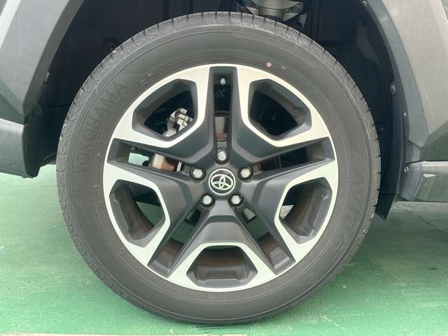 トヨタ ＲＡＶ４ ２．０ アドベンチャー ４ＷＤ R3年 (東海) 99