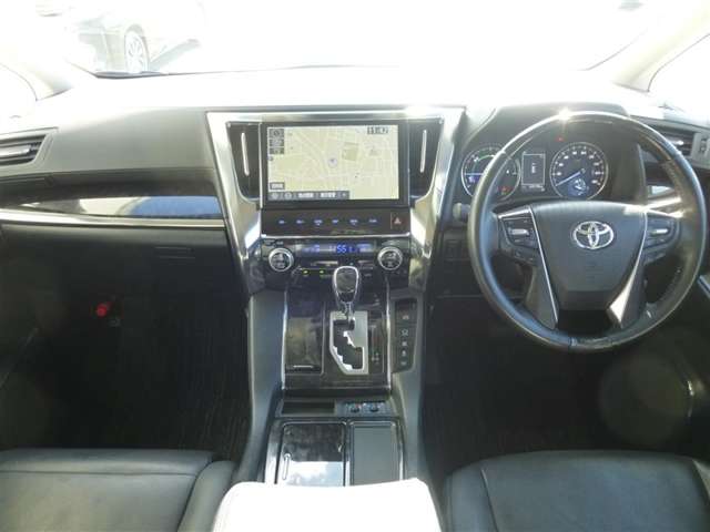 トヨタ ヴェルファイア　ハイブリッド ハイブリッド ２．５ ＺＲ Ｅ－ＦＯＵＲ ４ＷＤ R1年 () 99