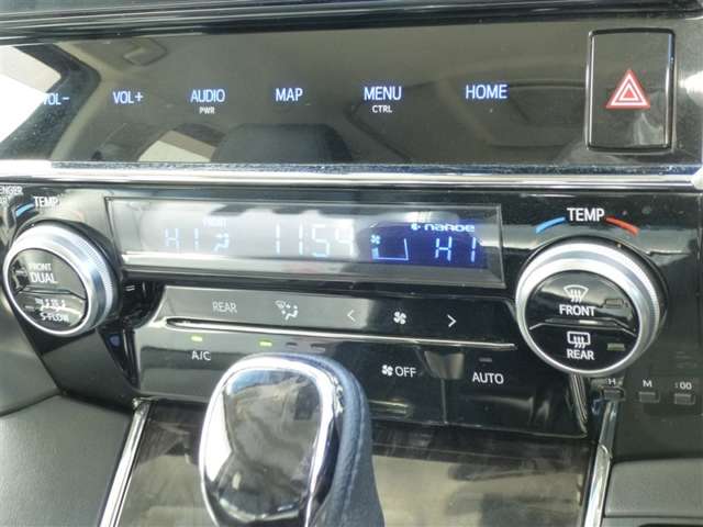 トヨタ ヴェルファイア　ハイブリッド ハイブリッド ２．５ ＺＲ Ｅ－ＦＯＵＲ ４ＷＤ R1年 () 99