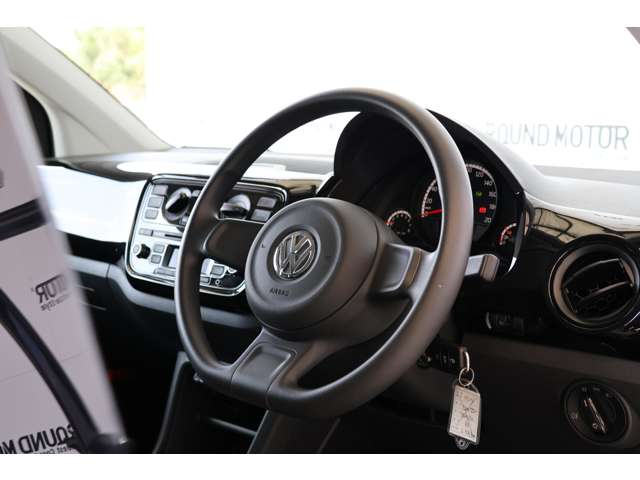 フォルクスワーゲン ＵＰ！ ＭＯＶＥ ＵＰ！ H26年 (近畿) 99