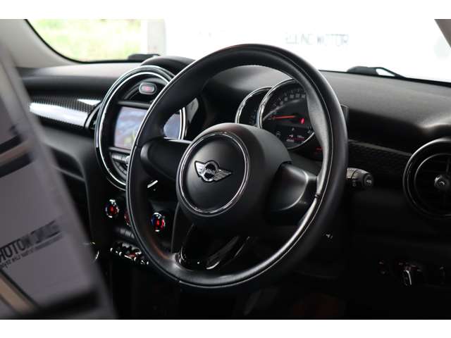 ミニ ミニ クーパーＳ ５ドア H28年 (近畿) 99