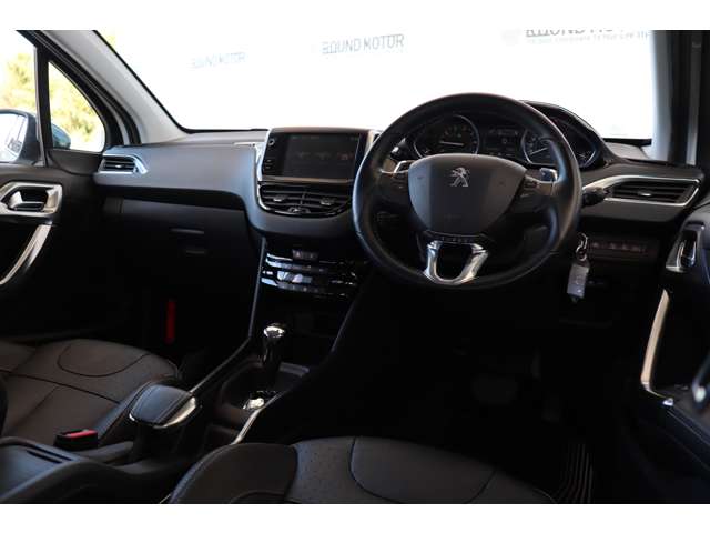 プジョー ２００８ レザーエディション H28年 (近畿) 99