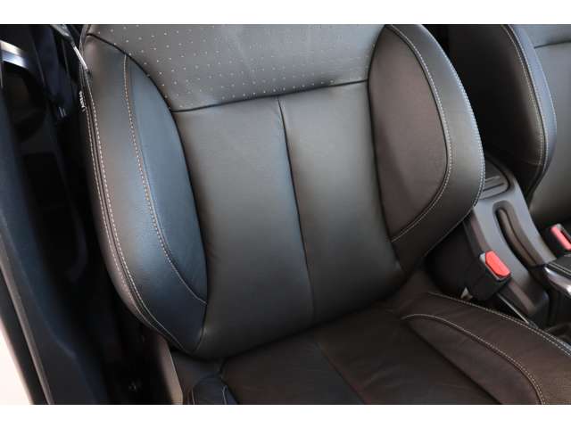 プジョー ２００８ レザーエディション H28年 (近畿) 99