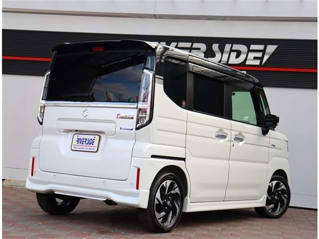 スズキ スペーシア　ギア ６６０ カスタム ハイブリッド ＸＳターボ ４ＷＤ R5年 (関東) 99