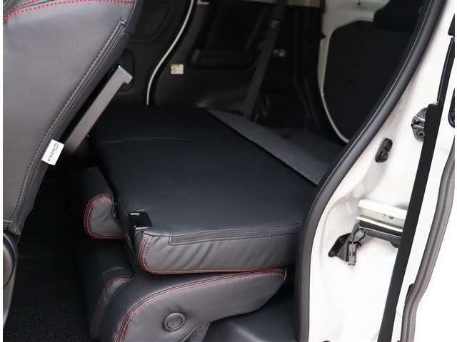 スズキ スペーシア　ギア ６６０ カスタム ハイブリッド ＸＳターボ ４ＷＤ R5年 (関東) 99