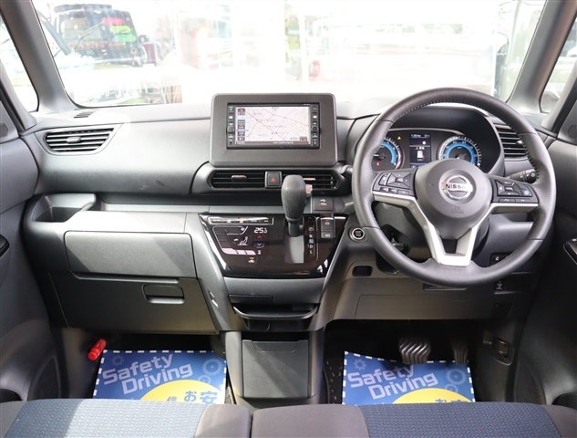 日産 ルークス ６６０ ハイウェイスターＧターボ プロパイロット エディション R4年 (関東) 99