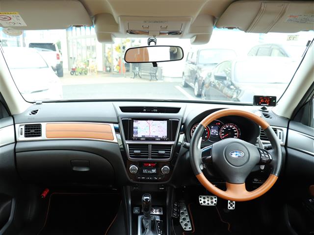 スバル エクシーガ　クロスオーバー７ ２．５ Ｉ アイサイト ４ＷＤ H28年 (関東) 99