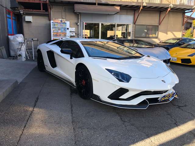 ランボルギーニ アヴェンタドール Ｓ ４ＷＤ R1年 (関東) 99