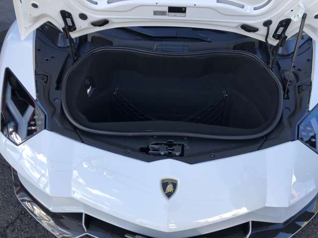 ランボルギーニ アヴェンタドール Ｓ ４ＷＤ R1年 (関東) 99