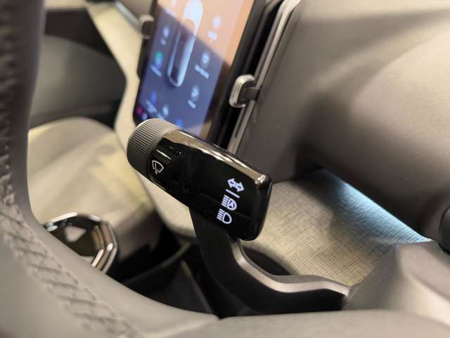 ボルボ ＥＸ３０ ウルトラシングルモーター　エクステンデッドレンジ R6年 (関東) 99