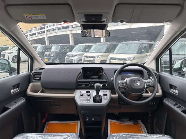 ホンダ フリード　ハイブリッド １．５ Ｅ：ＨＥＶ エアー ＥＸ R7年 (近畿) 99