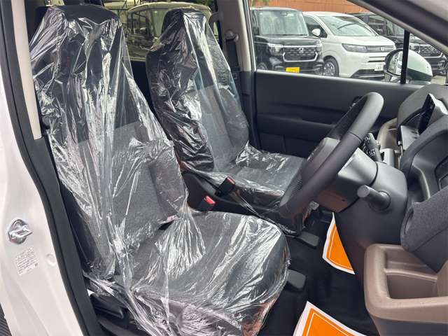 ホンダ フリード　ハイブリッド １．５ Ｅ：ＨＥＶ エアー ＥＸ R7年 (近畿) 99