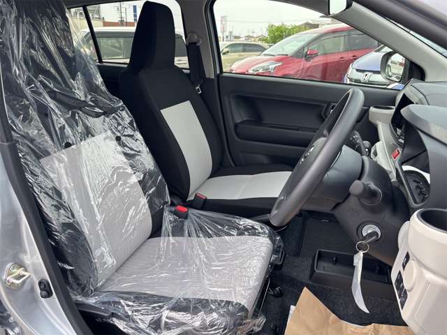 ダイハツ ミラ　イース ６６０ Ｘ ＳＡＩＩＩ R7年 (近畿) 99