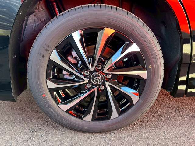 トヨタ ノア １．８ ハイブリッド Ｓ－Ｚ R7年 (東海) 99