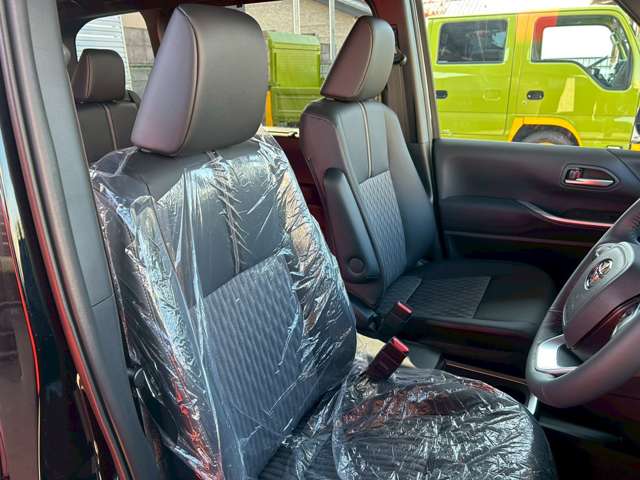 トヨタ ノア １．８ ハイブリッド Ｓ－Ｚ R7年 (東海) 99