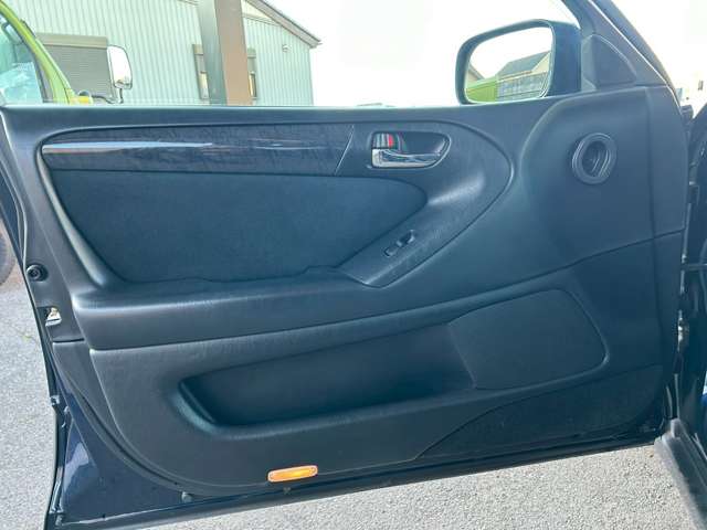 トヨタ アリスト ３．０ Ｖ３００ベルテックスエディション H11年 (東海) 99