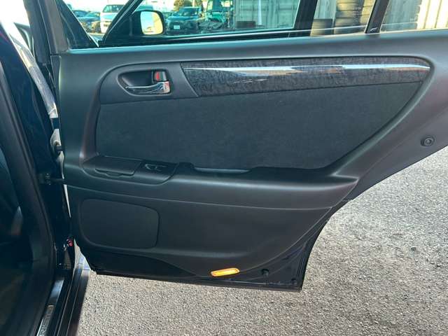 トヨタ アリスト ３．０ Ｖ３００ベルテックスエディション H11年 (東海) 99