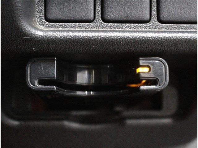 トヨタ レジアスエースバン ３．０ ＤＸ ロングボディ ディーゼルターボ ４ＷＤ H28年 (北海道) 99