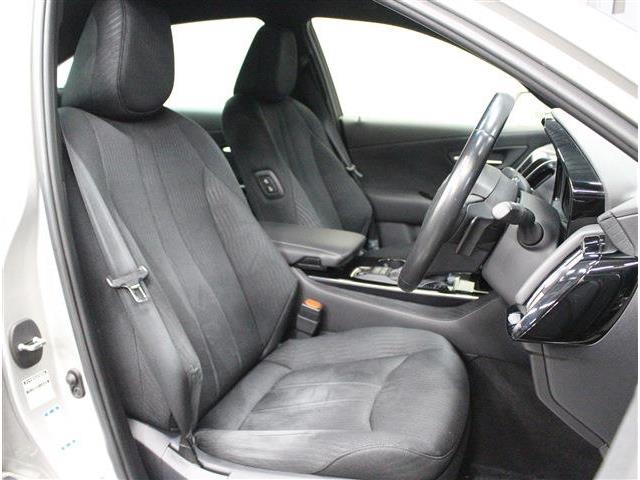 トヨタ クラウン　ハイブリッド ハイブリッド ２．５ Ｓ ＦＯＵＲ Ｃパッケージ ４ＷＤ H30年 (北海道) 99