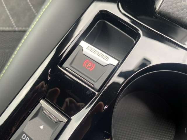 プジョー ｅ−２００８ ＧＴ R7年 () 99