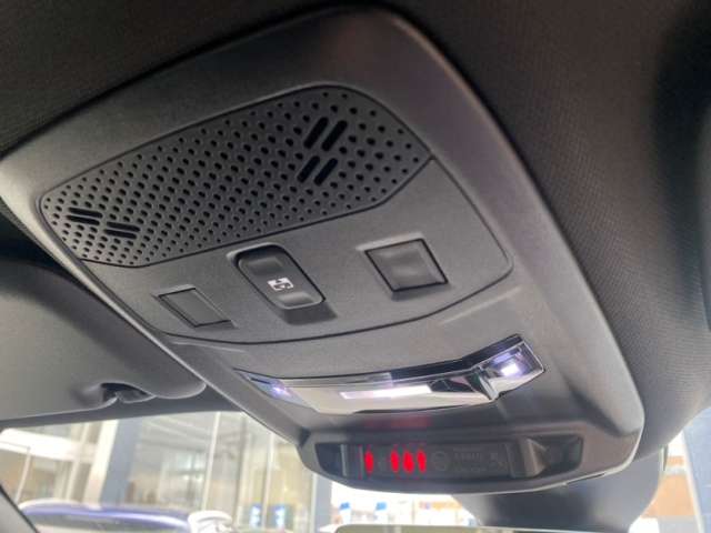 プジョー ｅ−２００８ ＧＴ R7年 () 99