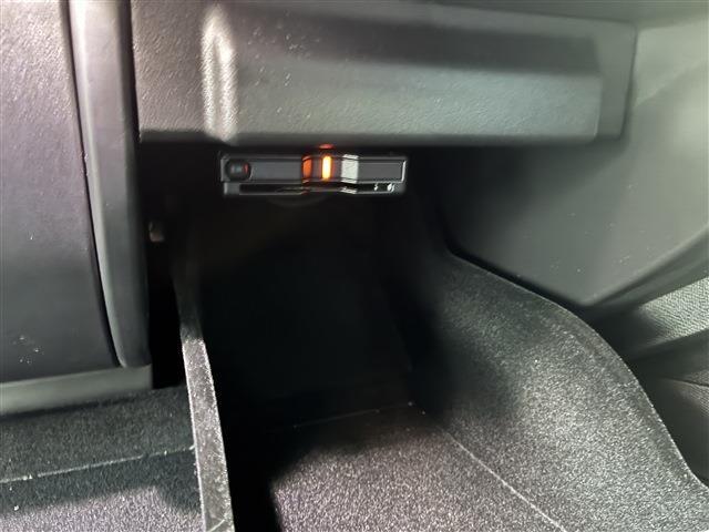 プジョー ５０８ ＧＴライン　プレミアムレザーエディション R2年 () 99