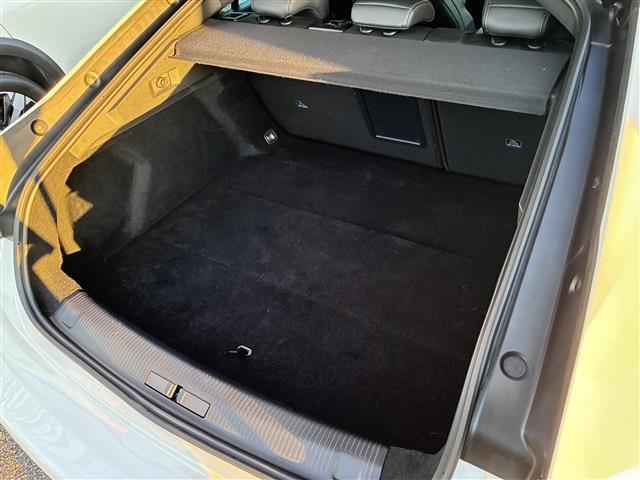 プジョー ５０８ ＧＴライン　プレミアムレザーエディション R2年 () 99