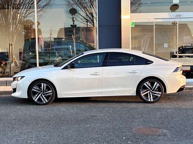 プジョー ５０８ ＧＴライン　プレミアムレザーエディション R2年 () 99