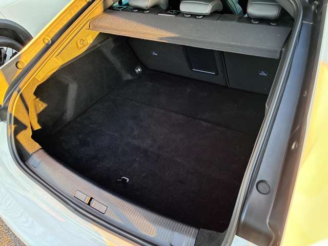 プジョー ５０８ ＧＴライン　プレミアムレザーエディション R2年 () 99