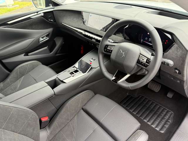 シトロエン ＤＳ４ エトワール ブルーＨＤＩ ディーゼルターボ R7年 (東北) 99