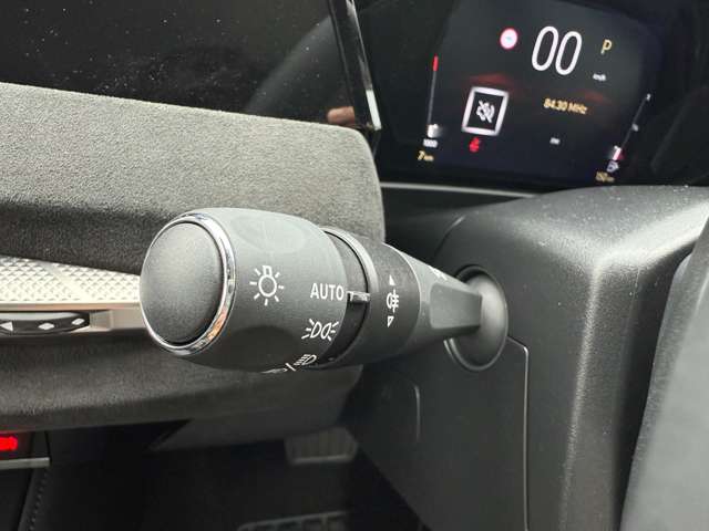 シトロエン ＤＳ４ エトワール ブルーＨＤＩ ディーゼルターボ R7年 (東北) 99