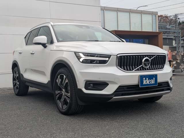 ボルボ ＸＣ４０ Ｔ４ ＡＷＤ インスクリプション ４ＷＤ R2年 (東北) 99