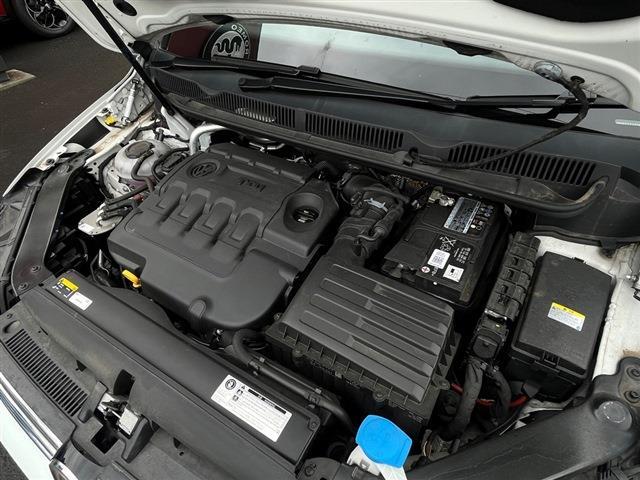 フォルクスワーゲン ゴルフトゥーラン ＴＤＩ ハイライン ディーゼルターボ R1年 (東北) 99