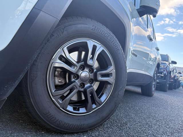 ジープ レネゲード ロンジチュード R2年 (東北) 99