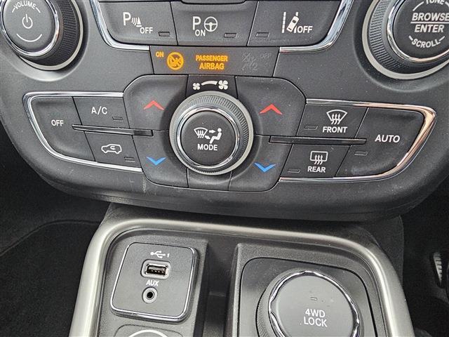 ジープ コンパス Ｓモデル ４ＷＤ R3年 () 99