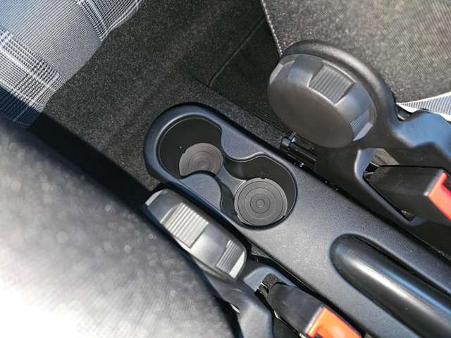 フィアット ５００（チンクエチェント） １．２ ポップ R2年 () 99