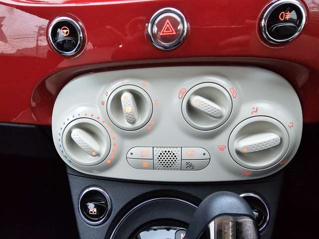 フィアット ５００（チンクエチェント） １．２ ポップ R2年 () 99