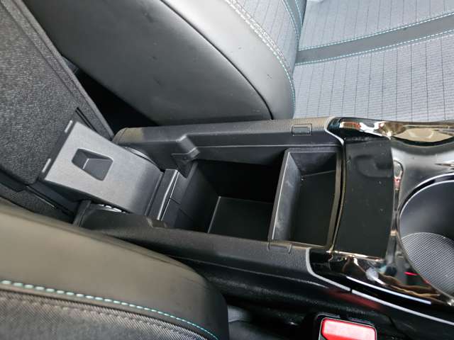 プジョー ２０８ アリュール R2年 (東北) 99