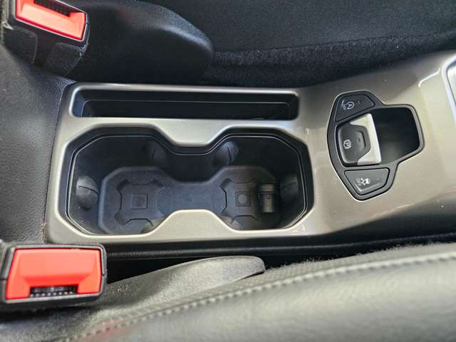 ジープ レネゲード リミテッド R3年 (東北) 99