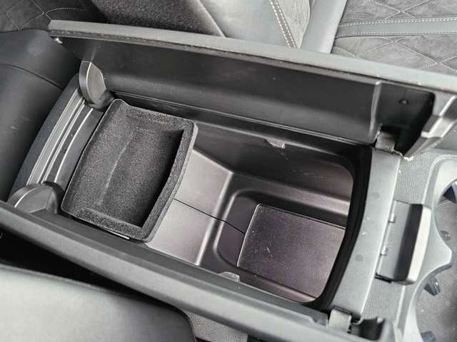 プジョー ３００８ ＧＴ ブルーＨＤＩ ディーゼルターボ H30年 (東北) 99