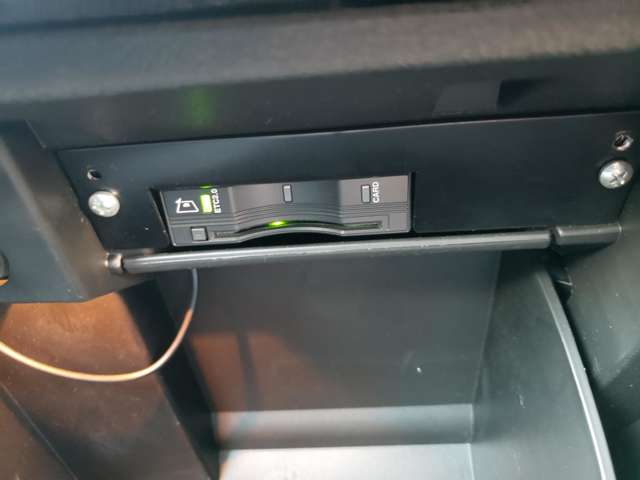 ジープ レネゲード リミテッド R3年 (東北) 99