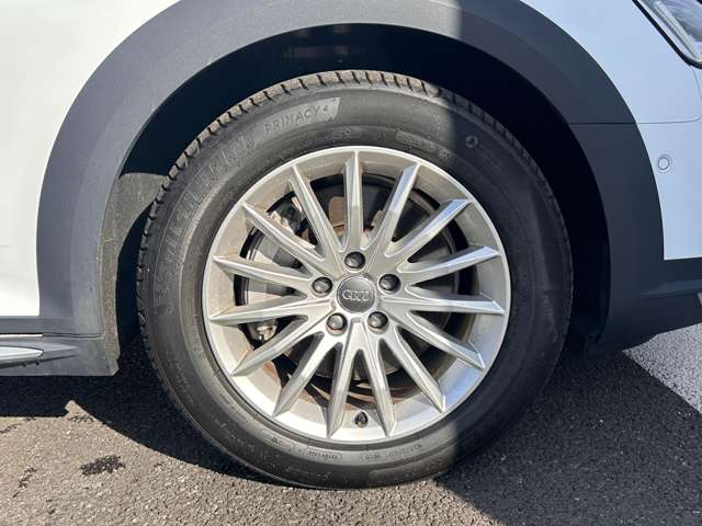 アウディ Ａ４　オールロード　クワトロ ２．０ ４ＷＤ H30年 (東北) 99