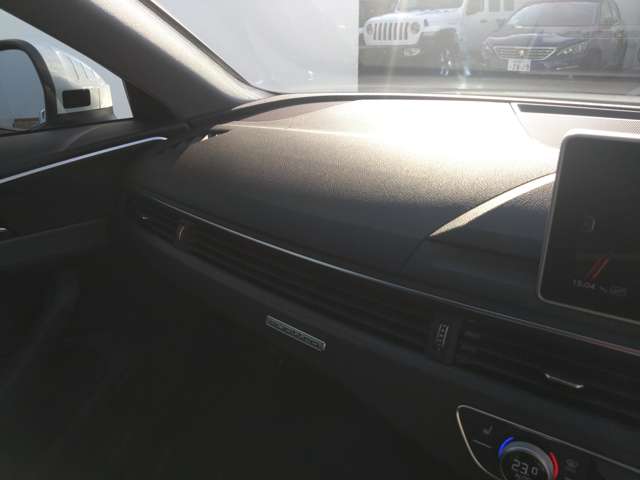 アウディ Ａ４　オールロード　クワトロ ２．０ ４ＷＤ H30年 (東北) 99