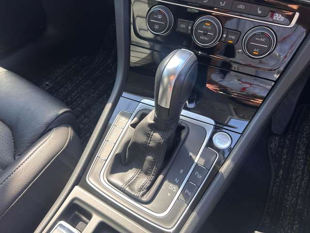 フォルクスワーゲン ゴルフヴァリアント ＴＤＩ ハイライン マイスター ディーゼルターボ R2年 (東北) 99