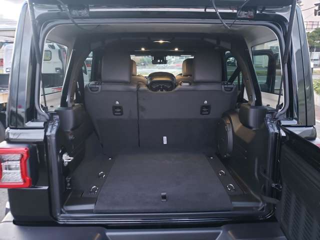 ジープ ラングラー　アンリミテッド アンリミテッド サハラ ４ＷＤ R7年 (東北) 99