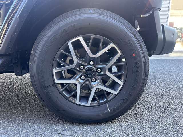 ジープ ラングラー　アンリミテッド アンリミテッド サハラ ４ＷＤ R7年 (東北) 99