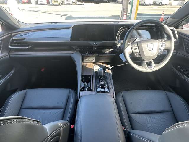 トヨタ クラウン ２．５ Ｚ ハイブリッド車 R7年 () 99