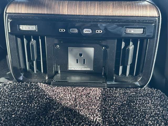 トヨタ クラウン ２．５ Ｚ ハイブリッド車 R7年 () 99